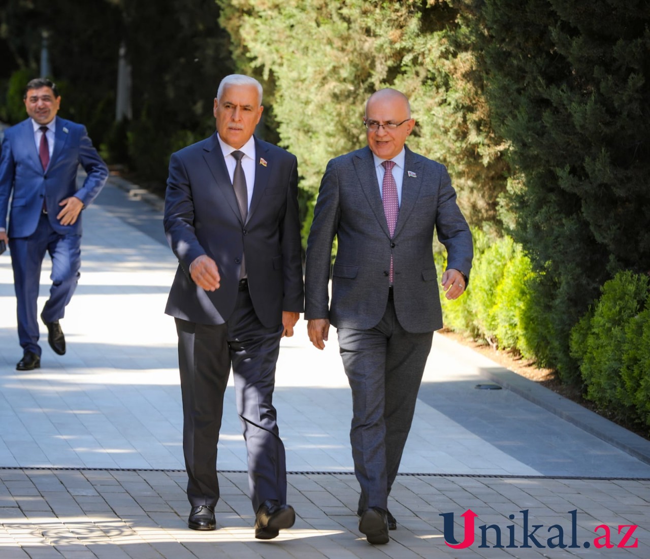 Dövlət rəsmiləri Heydər Əliyevin məzarını ziyarət etdilər - FOTOLAR